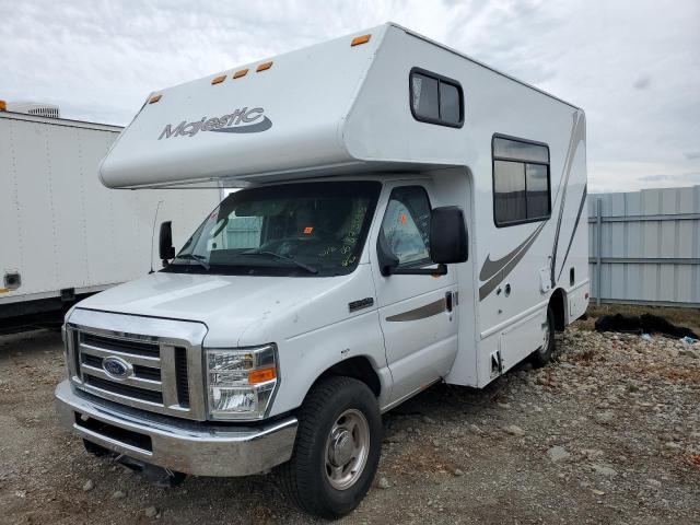 2017 Ford Econoline E350 Super Duty Cutaway Van