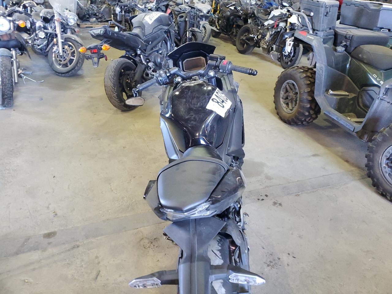 2025 Kawasaki EX650 R