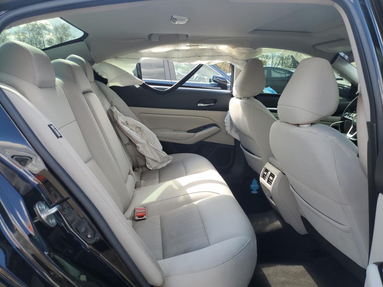 2020 Nissan Altima sv