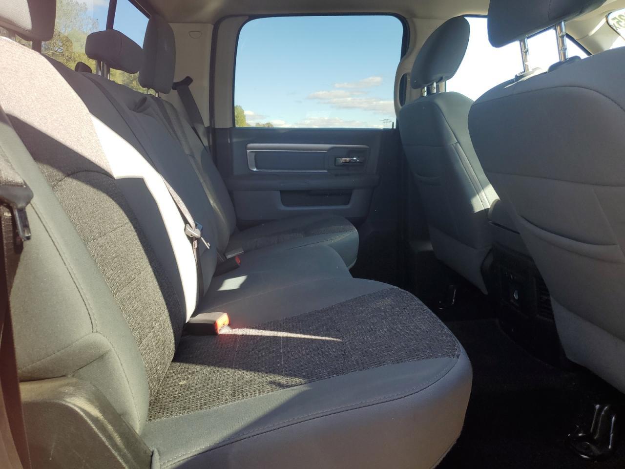 2017 Dodge Ram 1500 slt