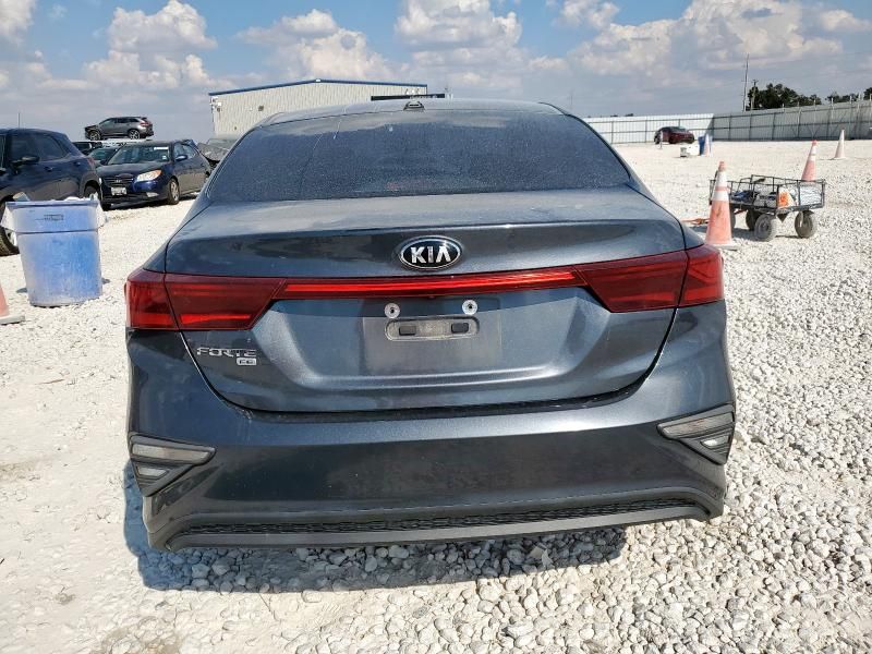 2021 KIA Forte FE