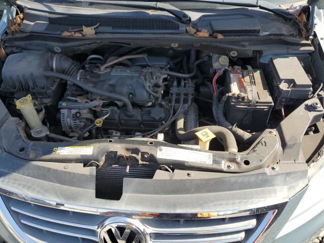 2010 Volkswagen Routan se