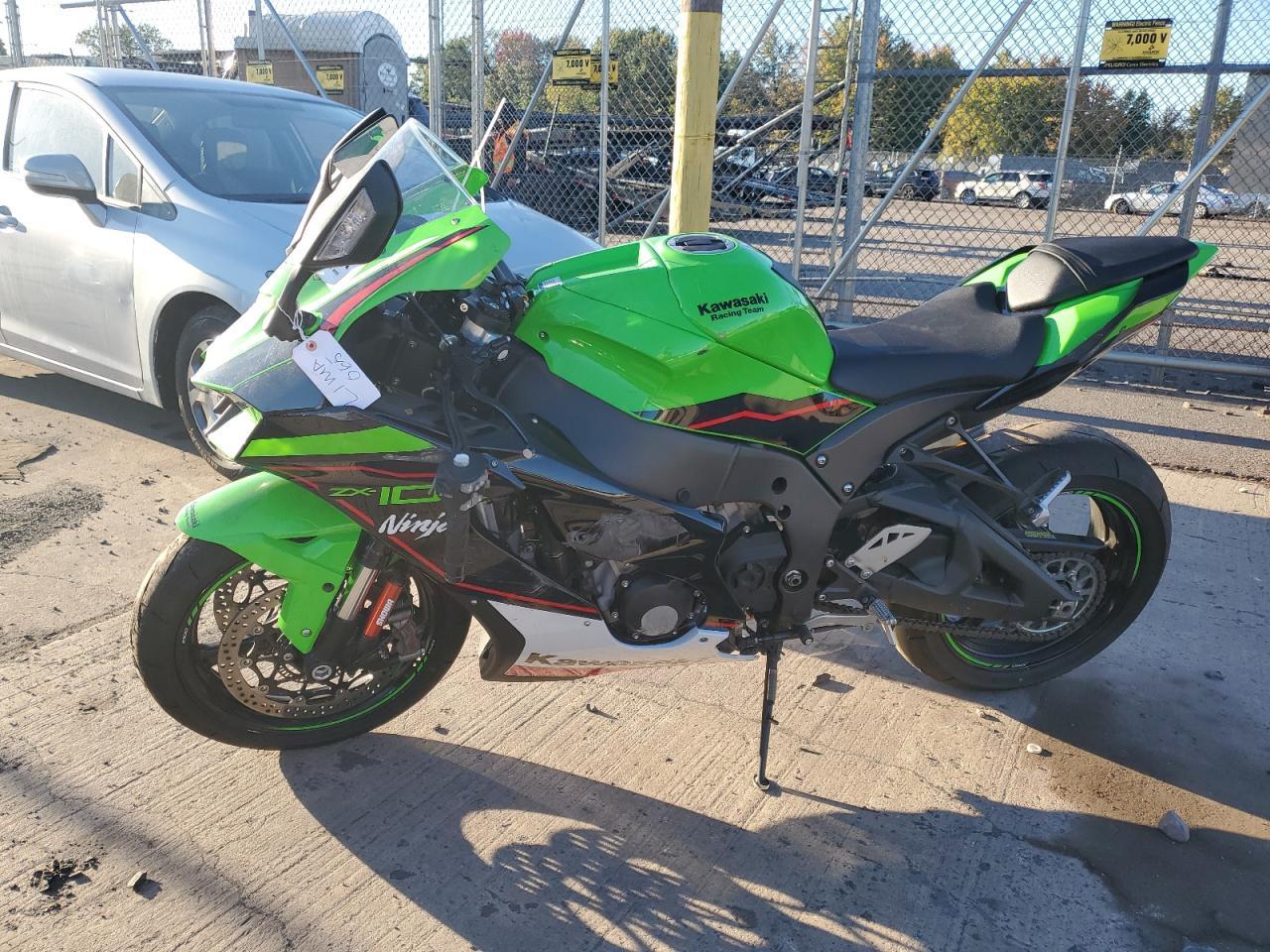 2021 Kawasaki ZX1002 M
