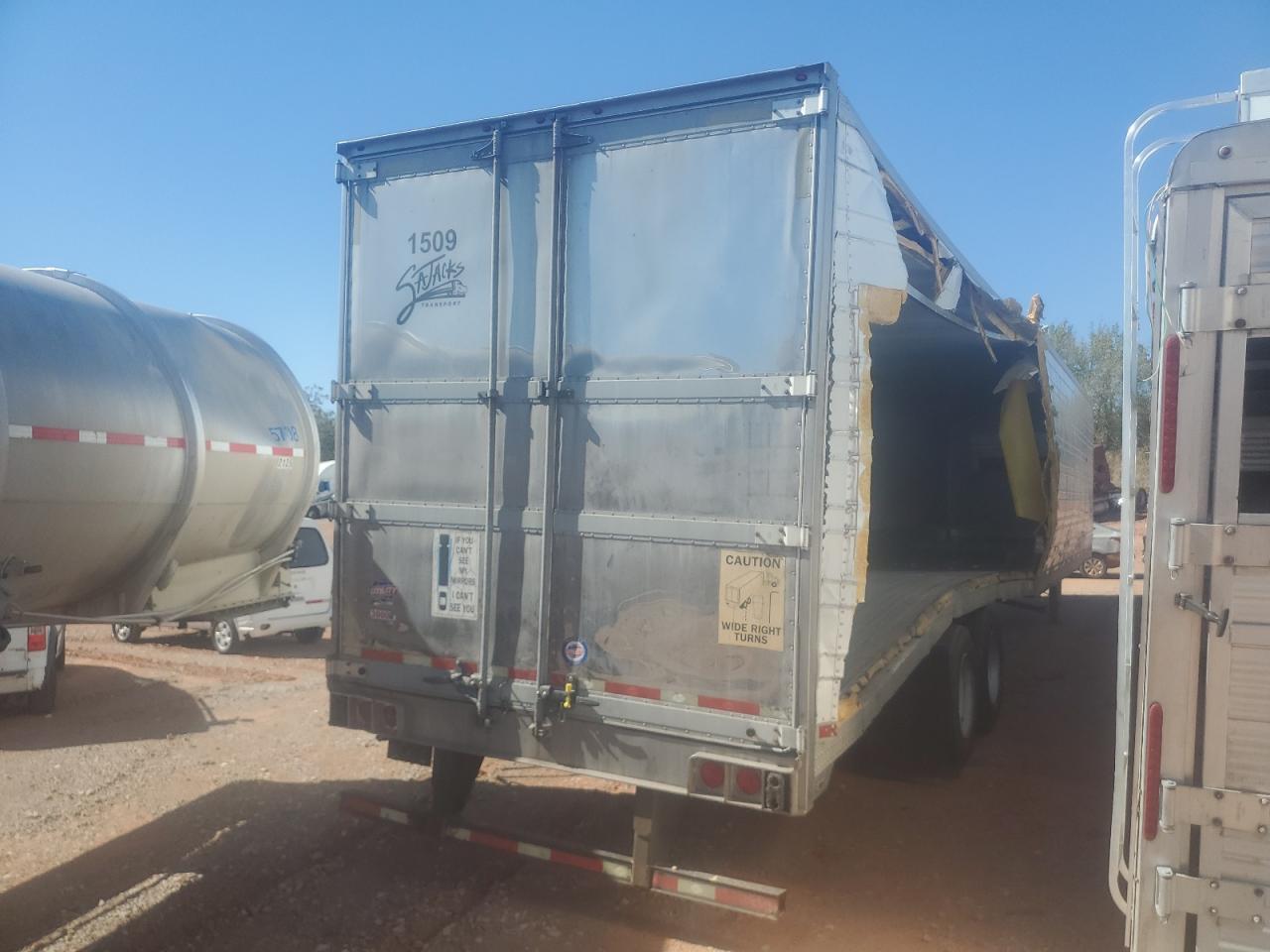 2015 Utility VS2RA Refrigerated Van Trailer