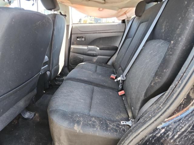 2020 Mitsubishi Outlander Sport es