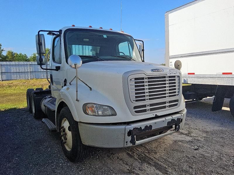 2015 Freightliner M2 112 Medium Duty