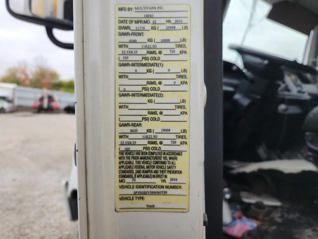 2017 Hino 258/268 BOX Truck