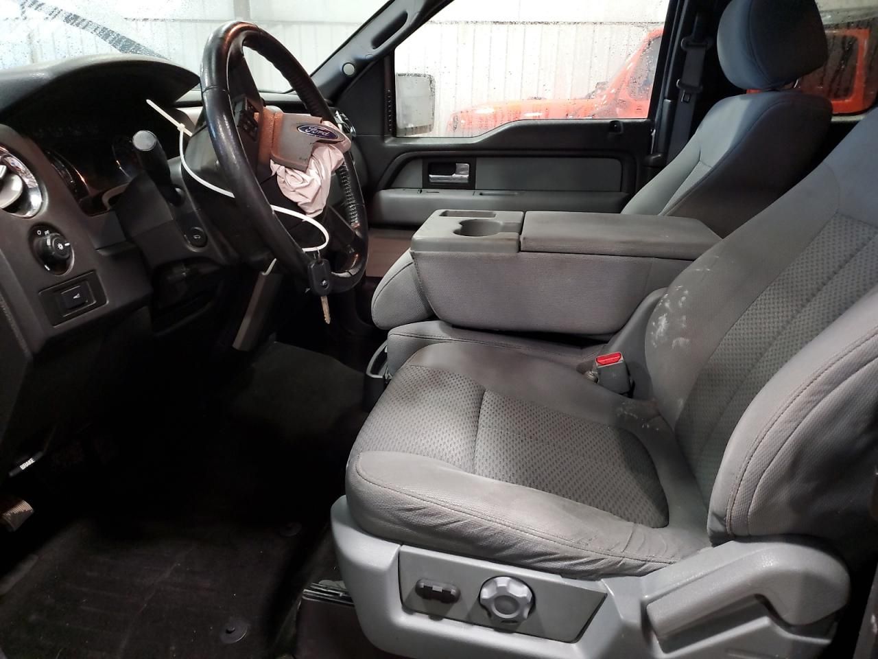 2013 Ford F150 Super cab