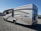 2010 Ford Econoline E450 Super Duty Cutaway Van