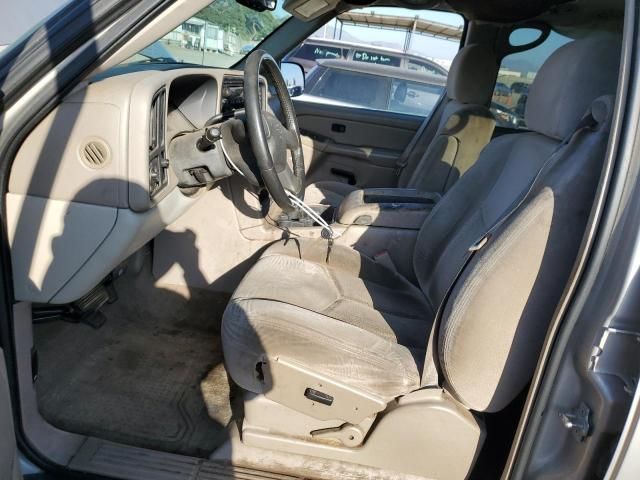 2004 Chevrolet Suburban C1500