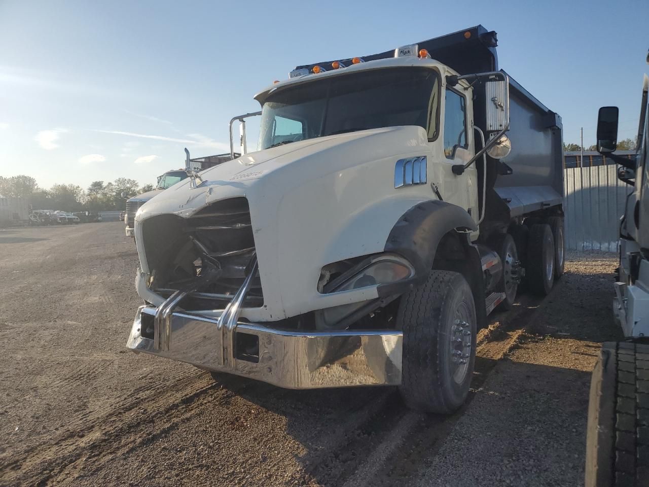2007 Mack CTP700 Dump Truck