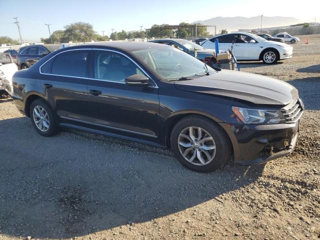 2017 Volkswagen Passat s