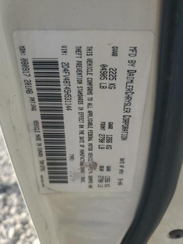 2005 Dodge Magnum se