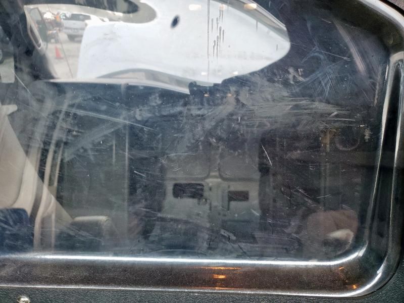 2020 Chevrolet Express G2500