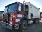 2019 Peterbilt Tractor 2019 Peterbilt 520 Refuse Truck
