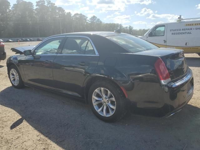 2016 Chrysler 300 Limited