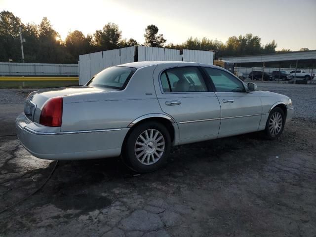 2004 Lincoln Town Car Ultimate