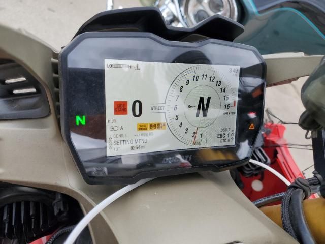 2023 Ducati Panigale V4S