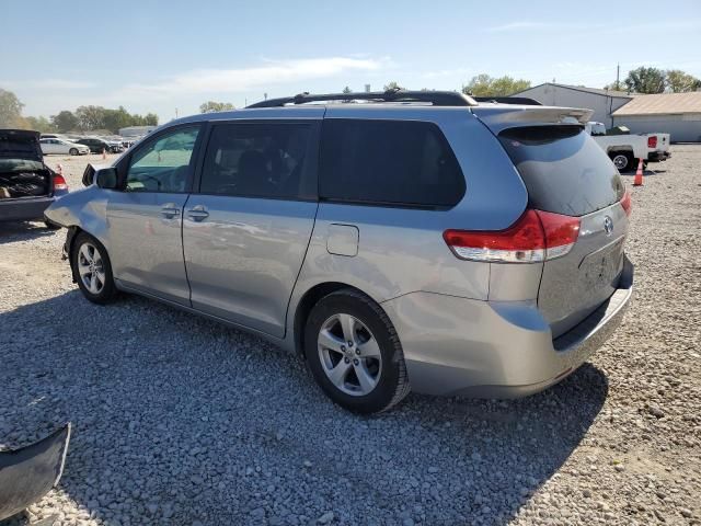 2014 Toyota Sienna LE