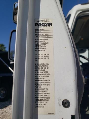 2018 Kenworth K270 K370