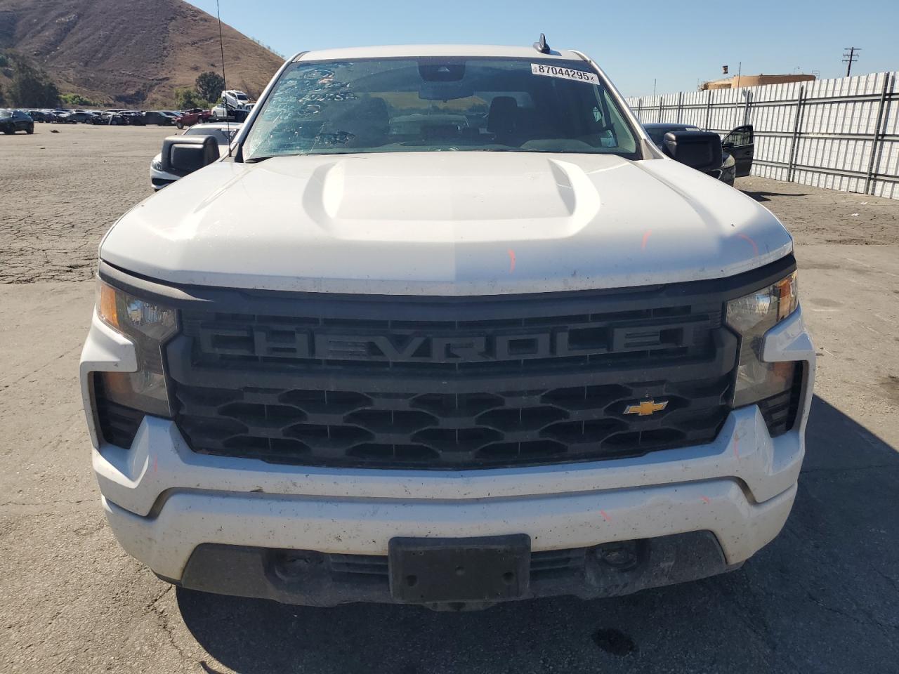 2023 Chev Rolet Silverado C1500 Custom