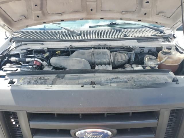 2011 Ford Econoline E250 Van