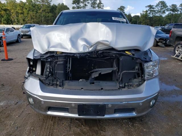 2015 Dodge RAM 1500 SLT