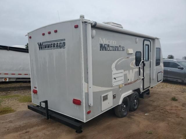 2017 Winnebago Minnie-Camper