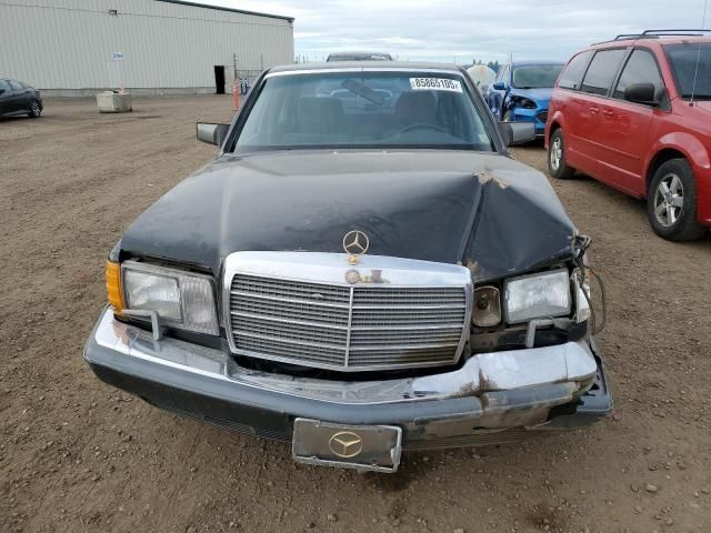1990 Mercedes-Benz 560 SEL