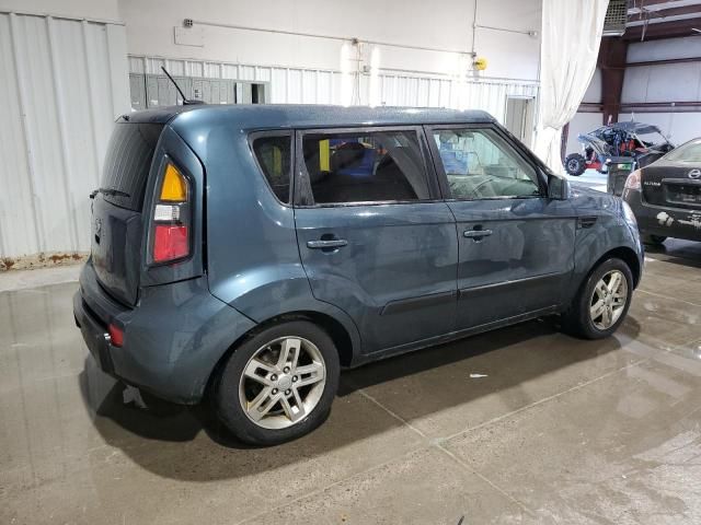 2011 KIA Soul +