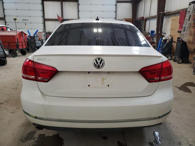 2013 Volkswagen Passat sel