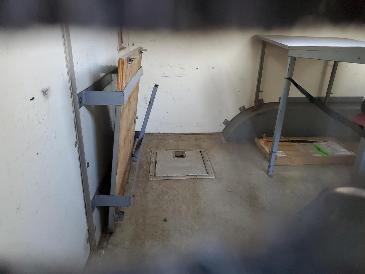 1998 B&W Custom Fiber Optic Splicing Trailer