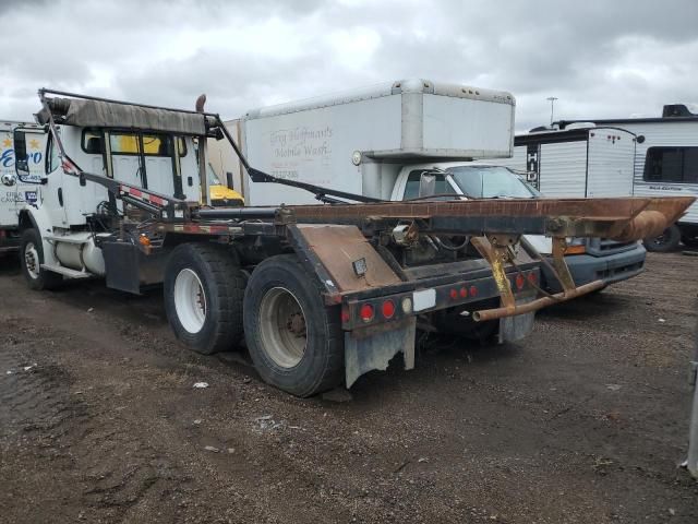 2007 Freightliner Business Class M2 ROLL-OFF Conta