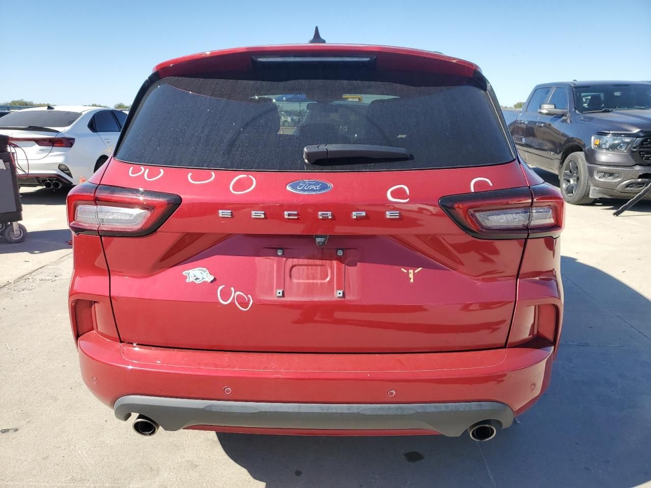 2023 Ford Escape st Line