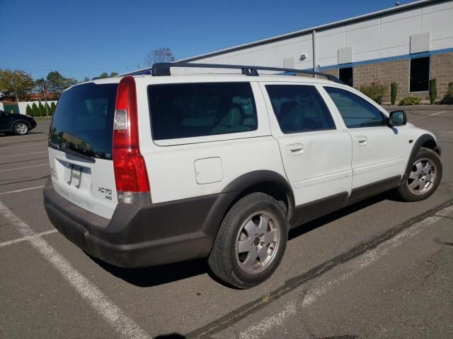 2004 Volvo XC70
