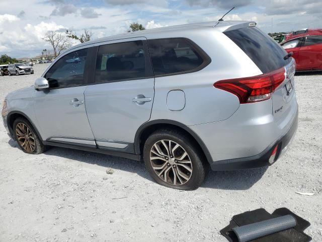 2016 Mitsubishi Outlander SE