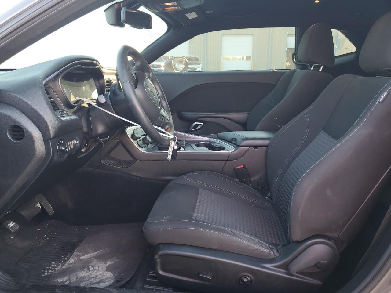 2018 Dodge Challenger sxt