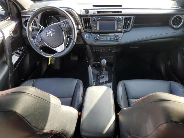 2018 Toyota Rav4 HV SE