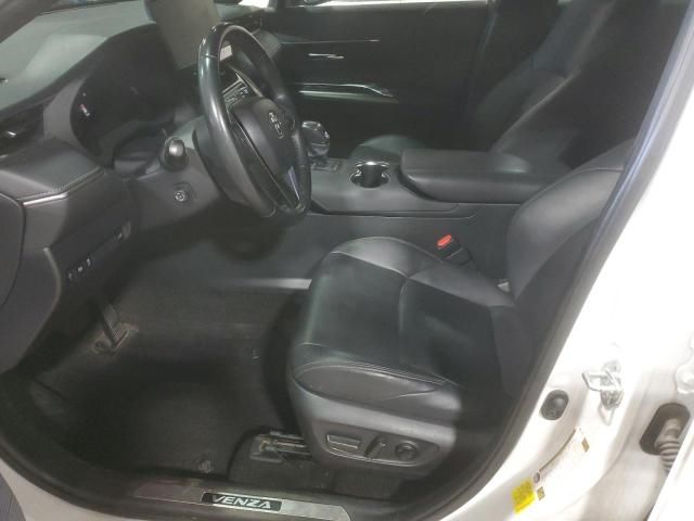 2023 Toyota Venza le