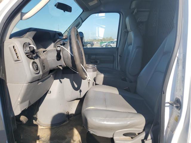 2013 Ford Econoline E250 van