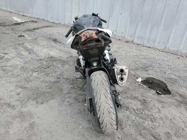 2016 Kawasaki ZR800 B