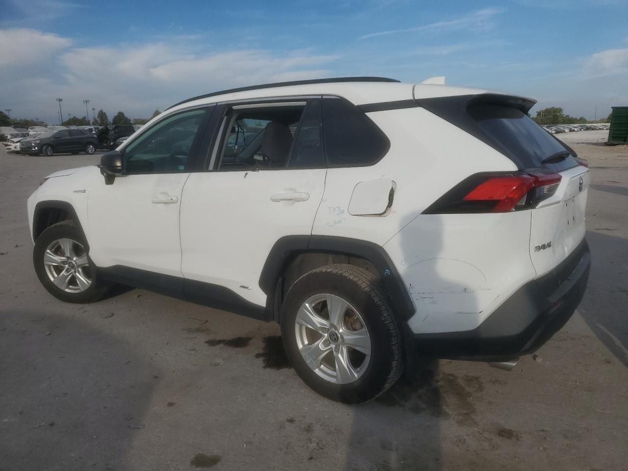 2021 Toyota Rav4 le