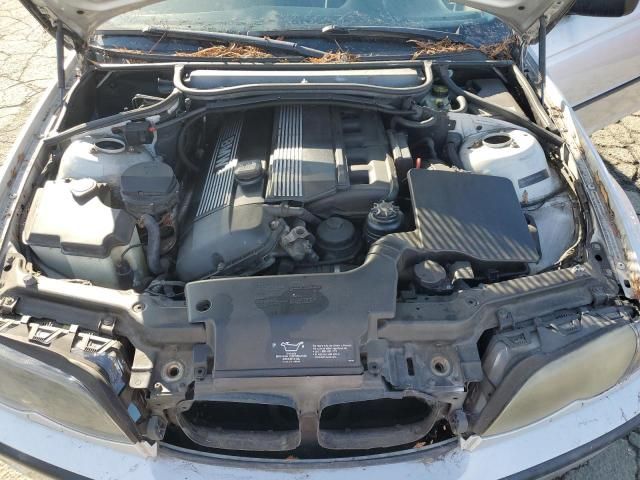 2005 BMW 325 XI