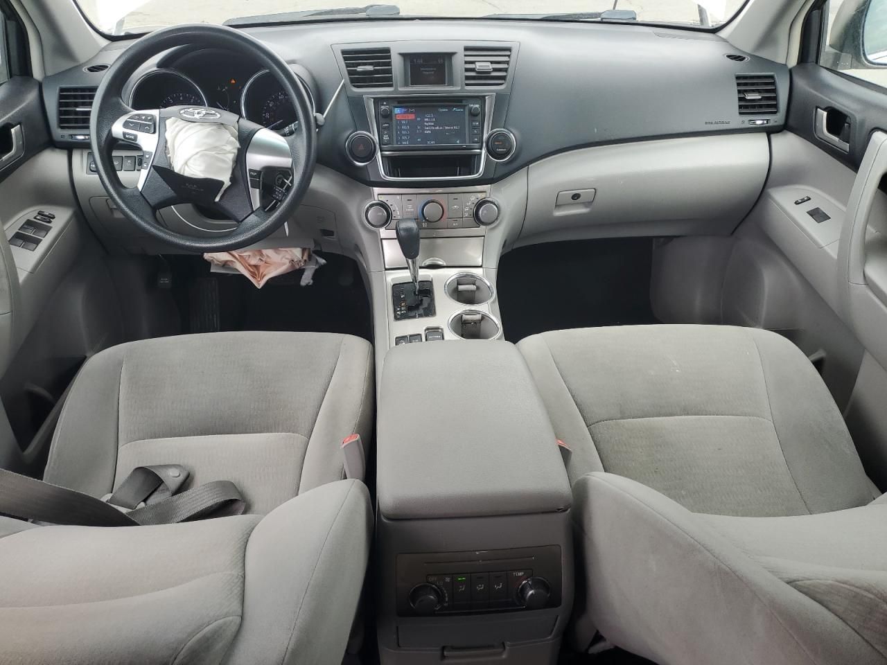 2013 Toyota Highlander Base