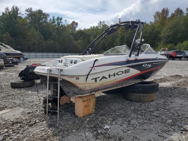 2014 Tahoe Q5 Boat