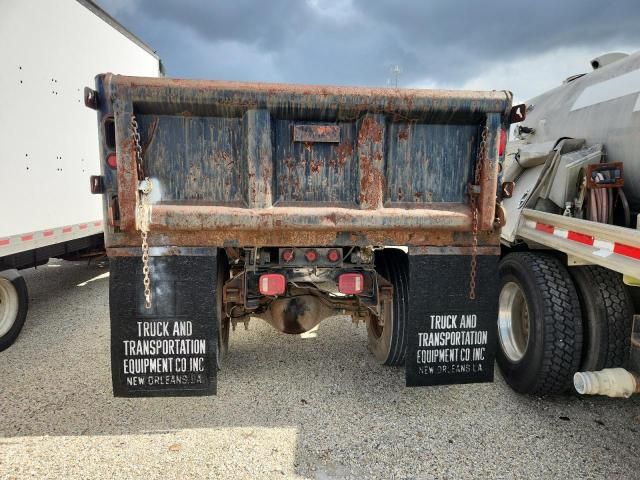 2000 Ford F650 Super Duty