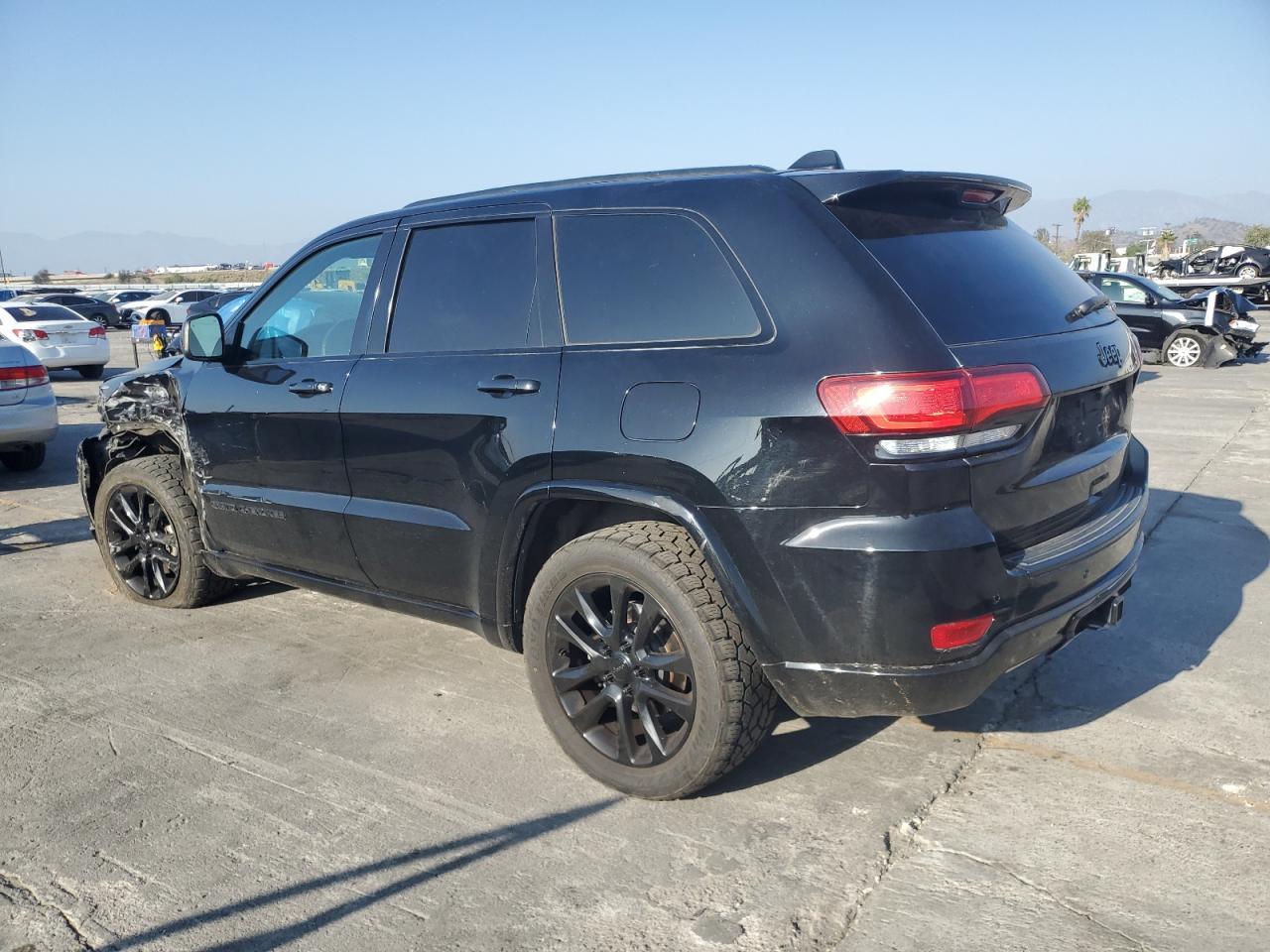 2020 Jeep Grand Cherokee Laredo