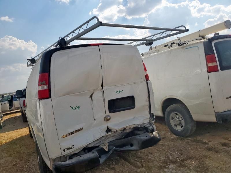 2023 Chevrolet Express G2500