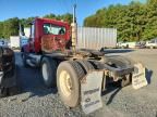 2009 Mack GU700 Semi Truck