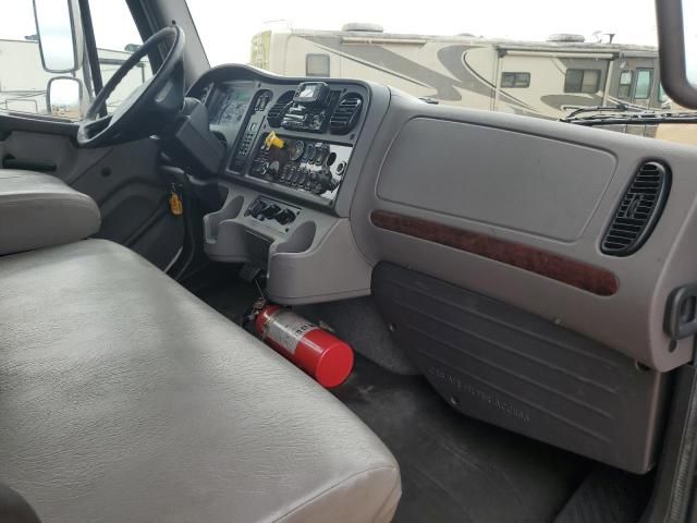 2020 Freightliner Business Class M2 BOX Truck